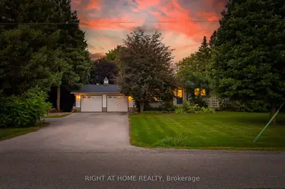 11749 Tenth Line, Halton Hills, On L7g 4s7