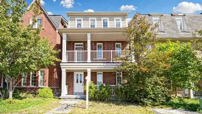 19 Boot Terrace, Toronto, On M3j 0a1