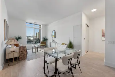 858 Dupont Street 224, Toronto, On M6g 0c1
