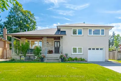 33 Belleglade Court, Toronto, On M9m 2w3