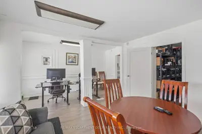 1631 Weston Road, Toronto, On M9n 1t8