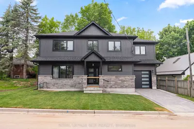7 Henry Street, Orangeville, On L9w 1r6