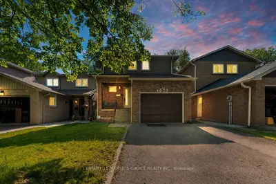 4053 Trapper Crescent, Mississauga, On L5l 3a7