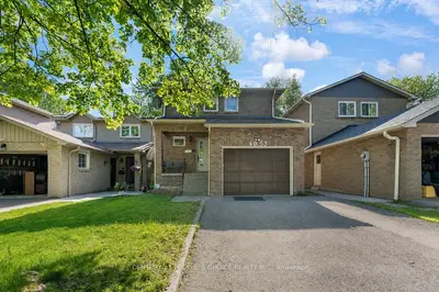 4053 Trapper Crescent, Mississauga, On L5l 3a7