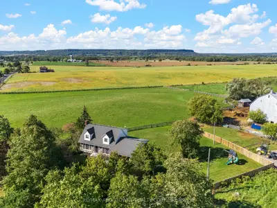 5367 2 Side Road, Milton, On L9t 2y1