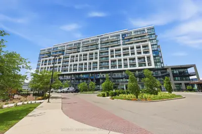 50 George Butchart Drive 814, Toronto, On M3k 0c9
