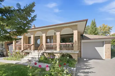 40 Datchet Road, Toronto, On M3m 1x6