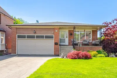 255 John Street, Toronto, On M9n 1k1