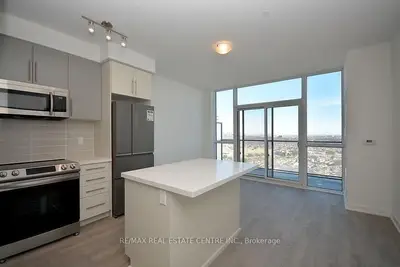 4699 Glen Erin Drive Ph 03, Mississauga, On L4m 2e5