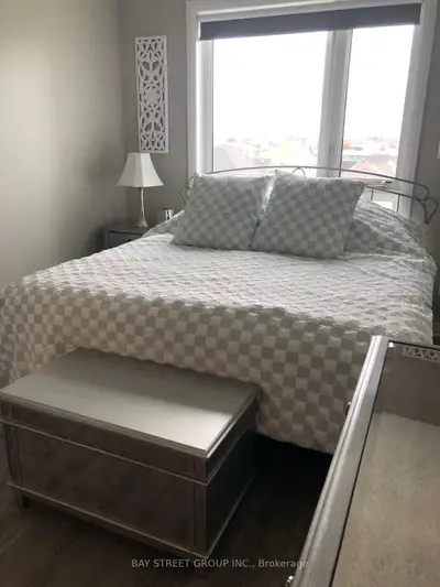460 Gordon Krantz Avenue 406, Milton, On L9e 1a8