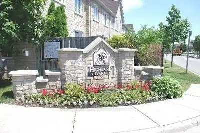 455 Apache Court 2, Mississauga, On L4z 3w8