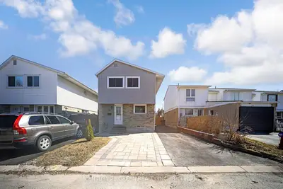 24 Jackman Drive, Brampton, On L6s 2l7