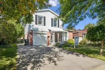 2209 Buttonbush Crescent, Mississauga, On L5l 1c4