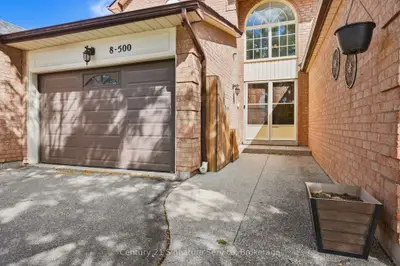 500 Silverthorne Crescent 8, Mississauga, On L5r 1w3