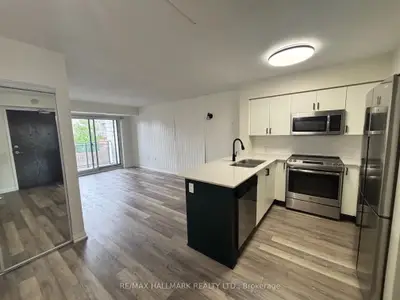 40 Via Rosedale Avenue 216, Brampton, On L6r 4a4