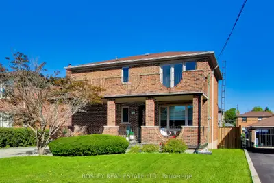 74 Raven Road, Toronto, On M6l 2a7