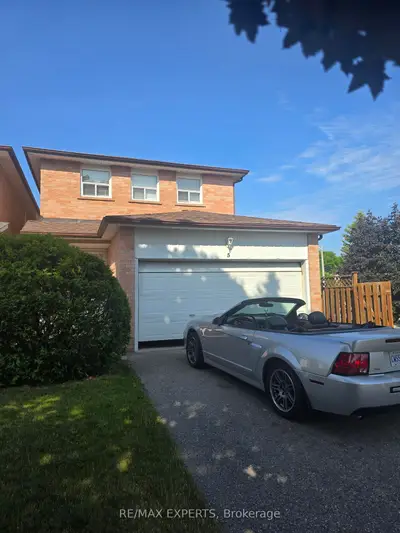5 Rawling Crescent, Brampton, On L6e 1n7