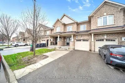 14 Hoover Road, Brampton, On L7a 4l2