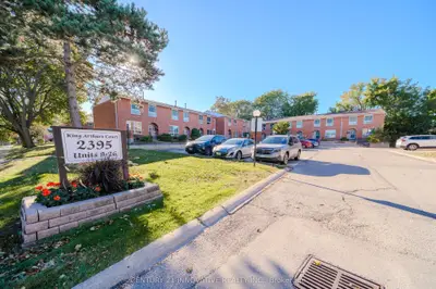 2395 Bromsgrove Road S 21, Mississauga, On L5j 1l6