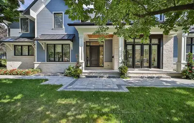 1301 Twin Oaks Dell, Mississauga, On L5h 3j9
