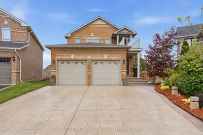 20 Hayloft Court, Brampton, On L6x 4r7