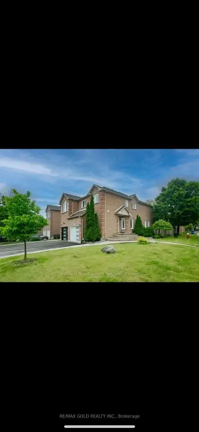 95 Lent Crescent, Brampton, On L6y 4x7