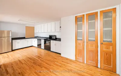 207a Cowan Avenue Main N, Toronto, On M6k 1l6
