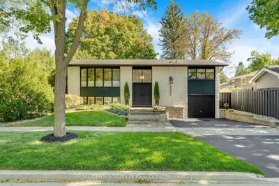 2250 Dunedin Road, Oakville, On L6j 5v5