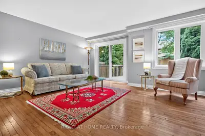 5480 Glen Erin Drive 83, Mississauga, On L5m 5r3