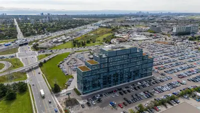 996 Martin Grove Road 310, Toronto, On M9w 4v8