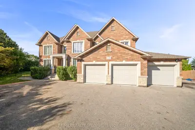 2489 Olinda Court, Mississauga, On L5c 4p5
