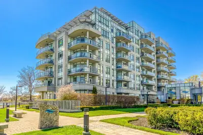 3500 Lakeshore Road W 316, Oakville, On L6l 0b4