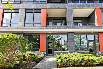 55 Eglinton Avenue 105, Mississauga, On L5r 0e4