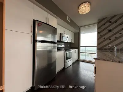 2230 Lake Shore Boulevard W 2102, Toronto, On M8v 0b2