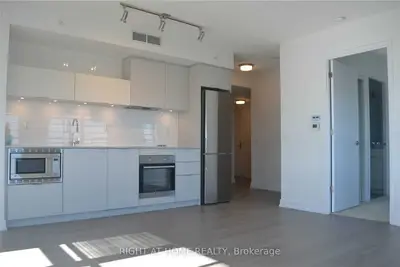 20 Thomas Riley Road 2009, Toronto, On M9b 0c3