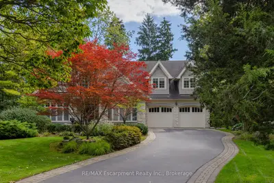 1074 Lavender Lane, Oakville, On L6j 1v2