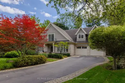 1074 Lavender Lane, Oakville, On L6j 1v2