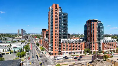 830 Lawrence Avenue W 2005, Toronto, On M6a 1c3