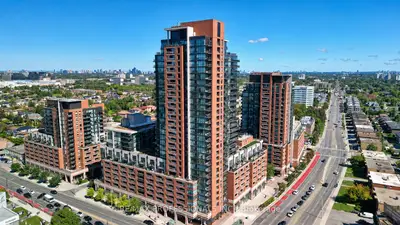830 Lawrence Avenue W 2005, Toronto, On M6a 1c3