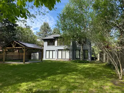 1670 Caverly Court, Mississauga, On L5l 3l7