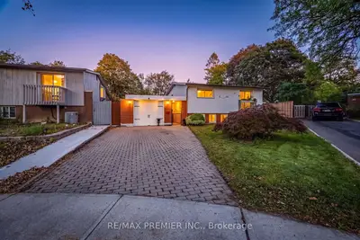 9 Adeline Court, Toronto, On M9v 3m9