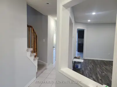 95 Bunchberry Way, Brampton, On L6r 2e8