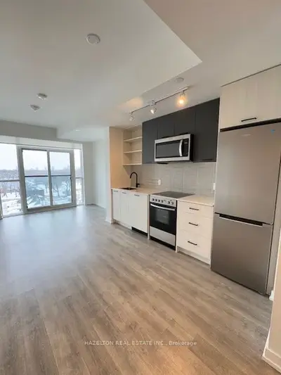 2300 St. Clair Avenue W 705, Toronto, On M6n 0b3