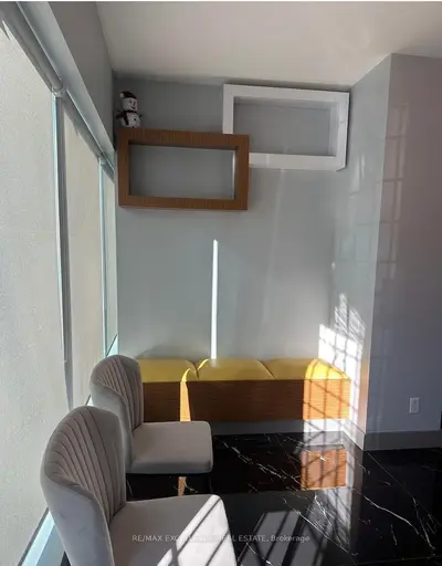 7895 Tranmere Drive 23, Mississauga, On L5s 1v9