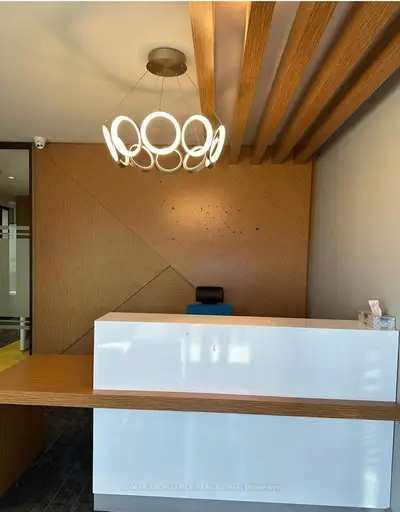 7895 Tranmere Drive 23, Mississauga, On L5s 1v9