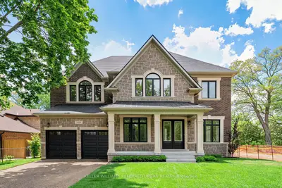 1429 Dundas Crescent, Mississauga, On L5c 1e8