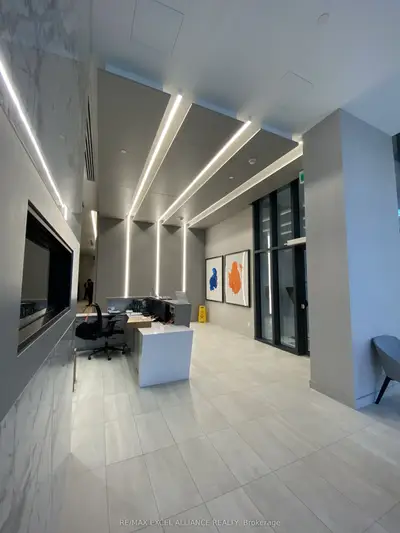 30 Samuel Wood Way 2201, Toronto, On M9b 0c9