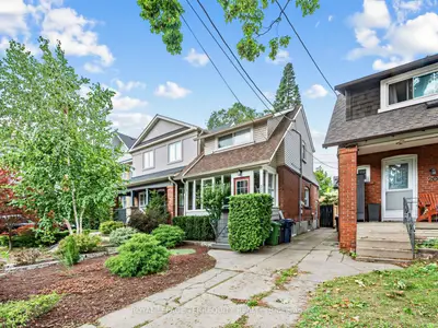 22 Montye Avenue, Toronto, On M6s 2g9