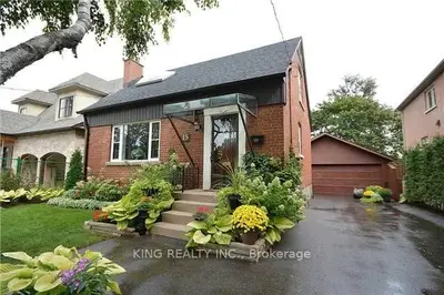 15 Roxaline Street, Toronto, On M9p 2y6
