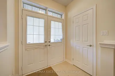 3038 George Savage Avenue, Oakville, On L6m 0z1